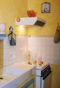 Cuisine après par V. RIS
