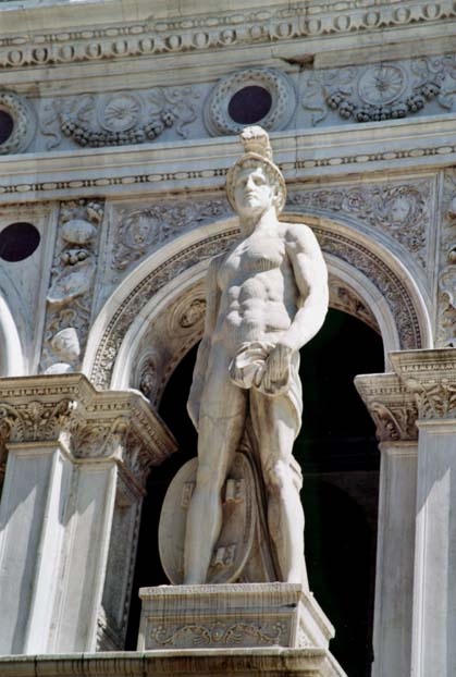statue palais des doges venise